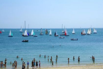 Des plages de sable fin à 300 m