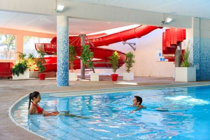 La piscine intérieure