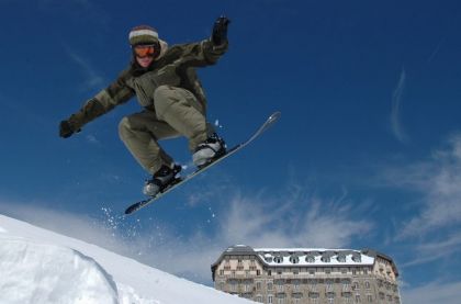 La station de Superbagnères dans les Pyrénées pour pratiquer le ski comme le snow !